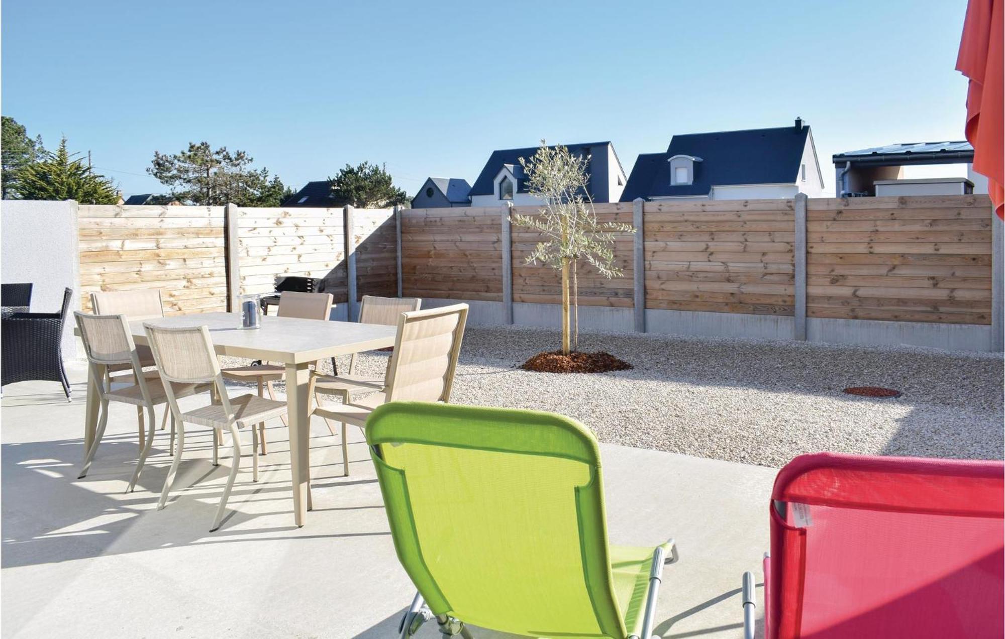 Amazing Home In Saint-Germain-Sur-Ay With Wifi Buitenkant foto